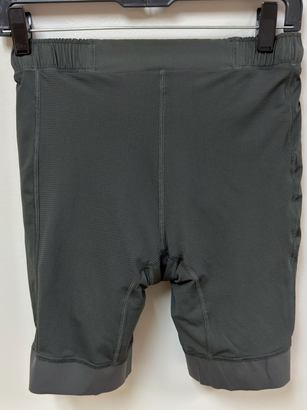 Lululemon Surge Lined Running Shorts 6" Gray Reflective Zip Pocket Men's Size S - Picture 6 of 11